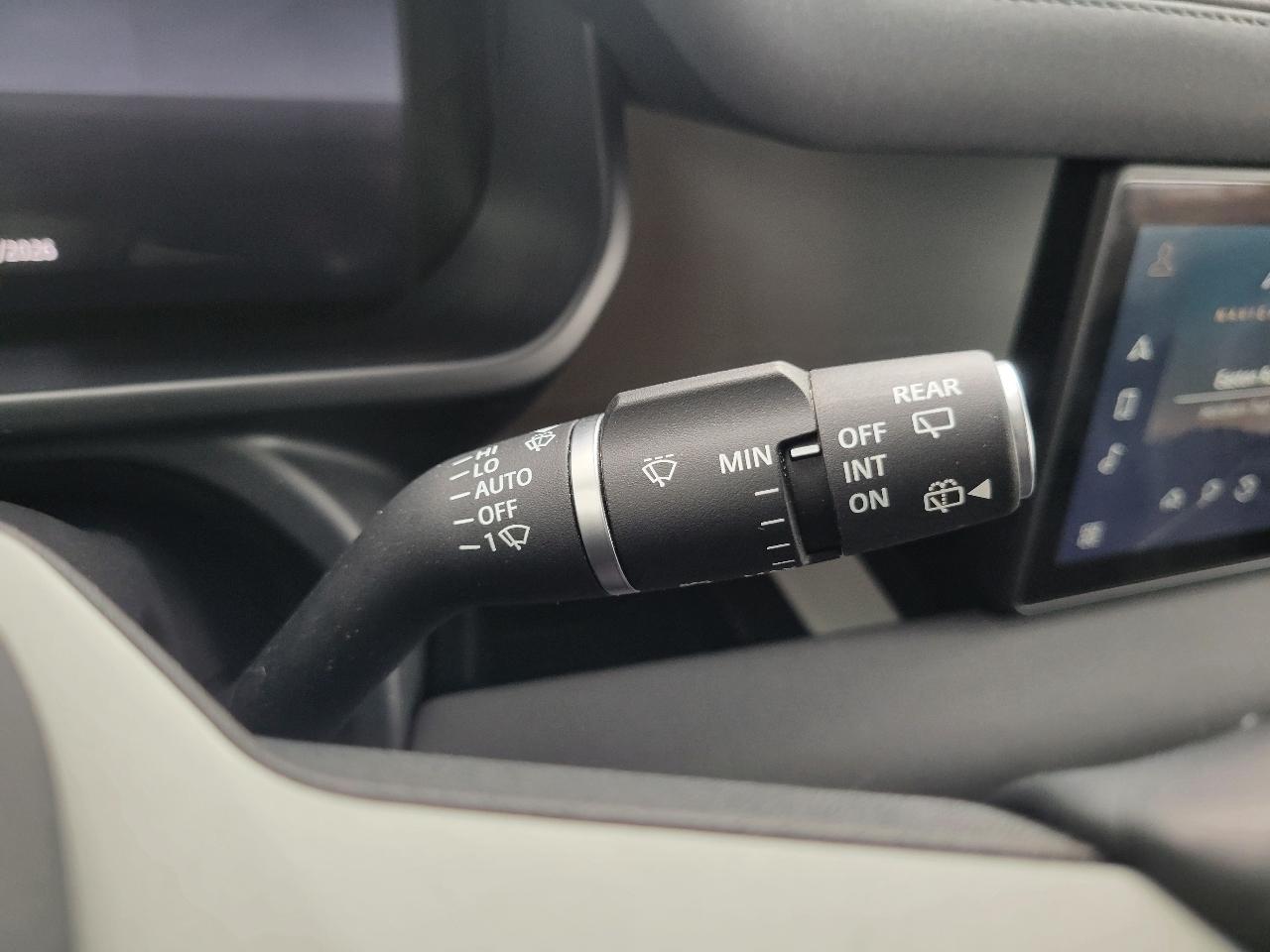 Land Rover Defender 90 S AWD 2023