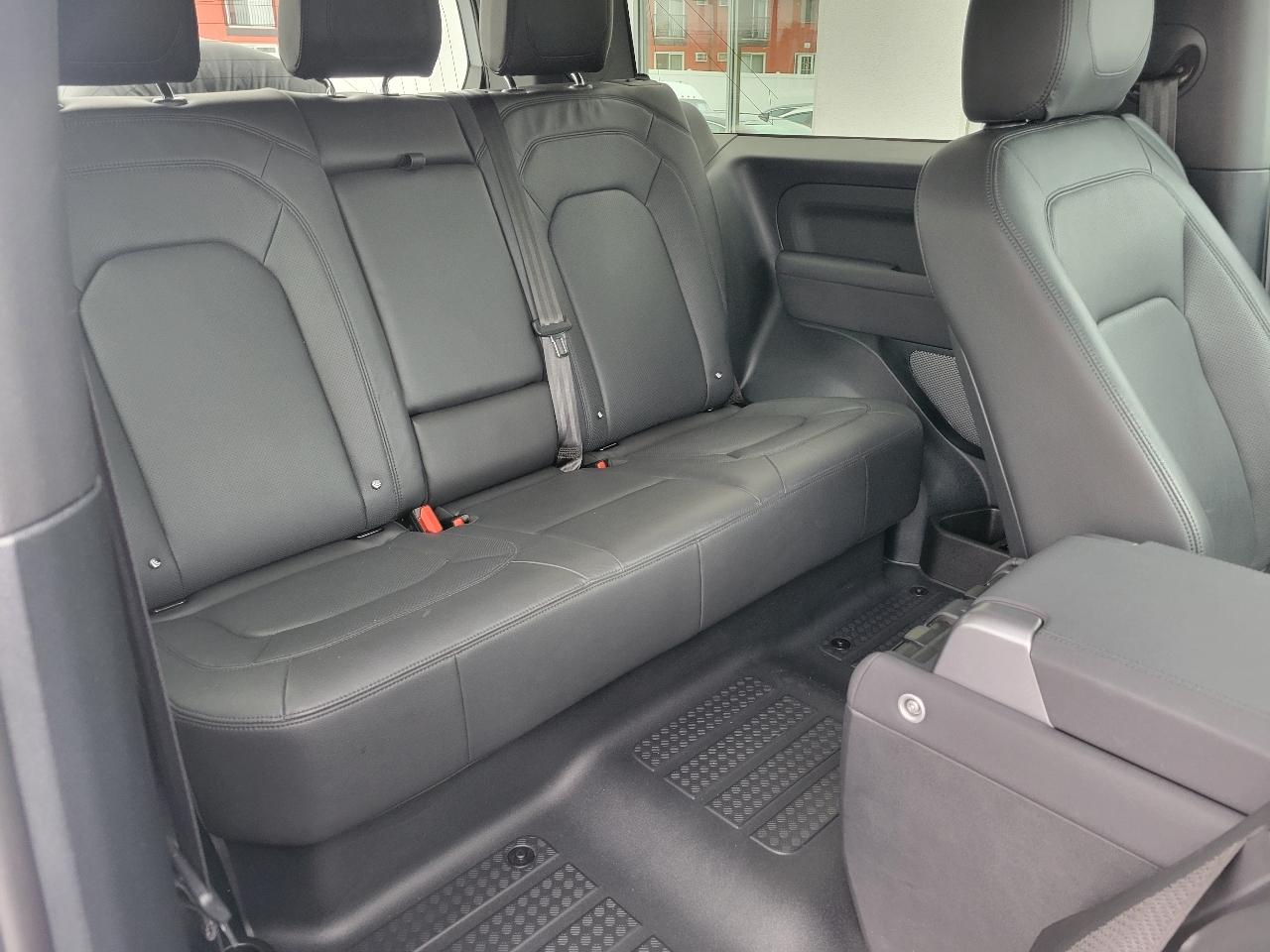 Land Rover Defender 90 S AWD 2023