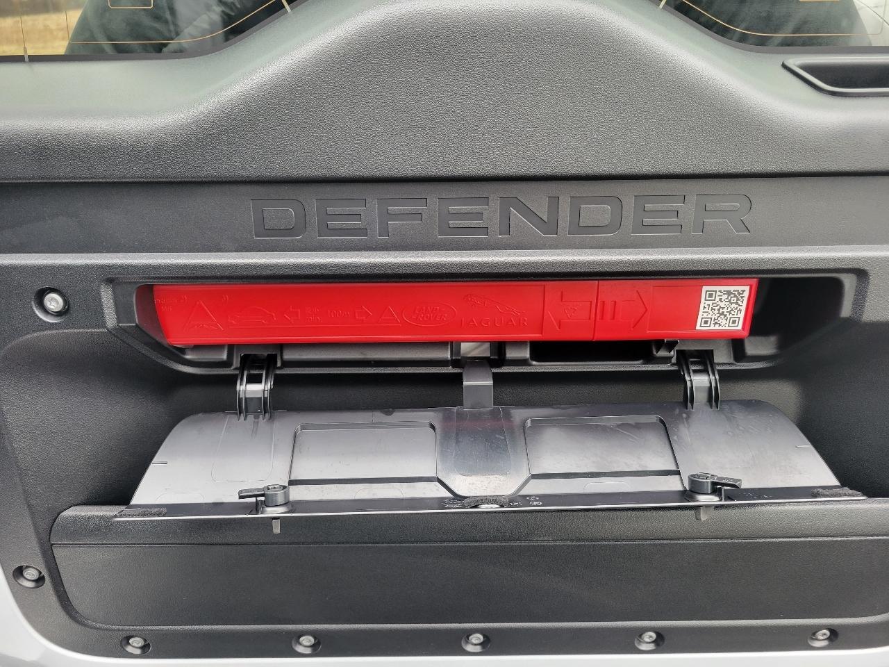 Land Rover Defender 90 S AWD 2023