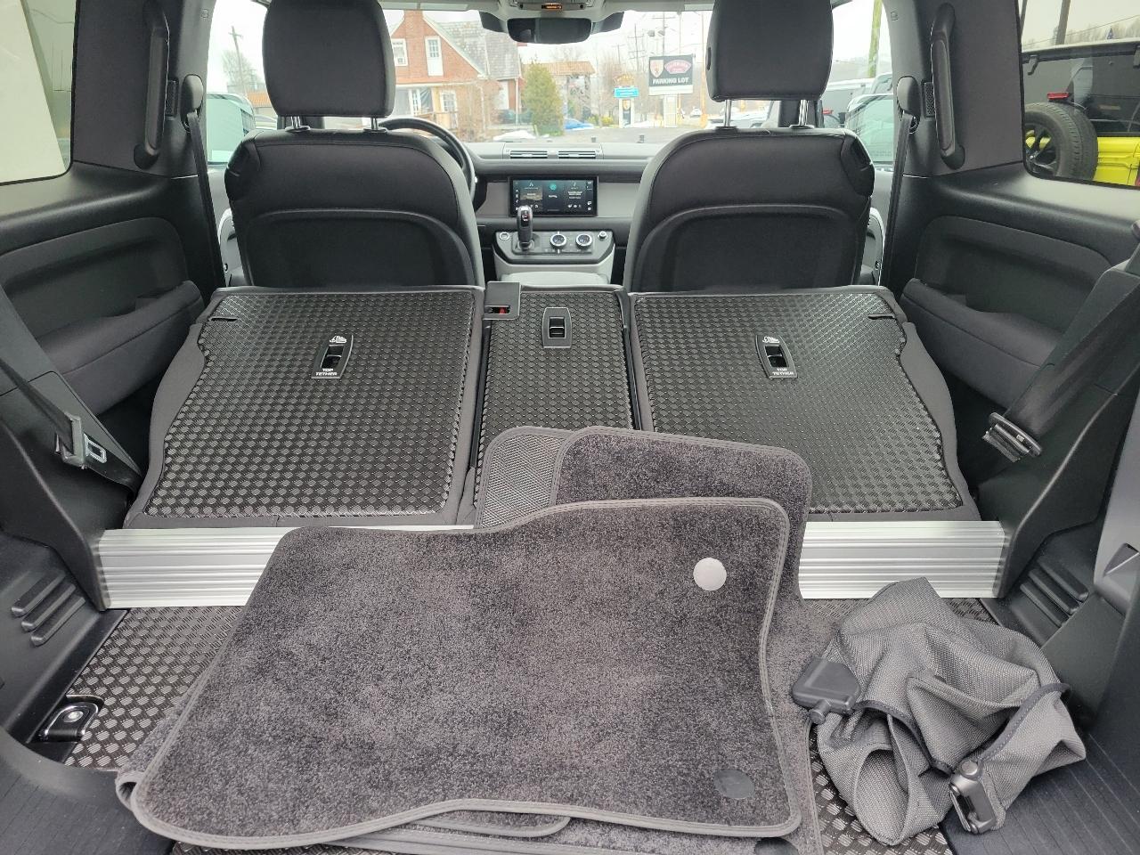 Land Rover Defender 90 S AWD 2023