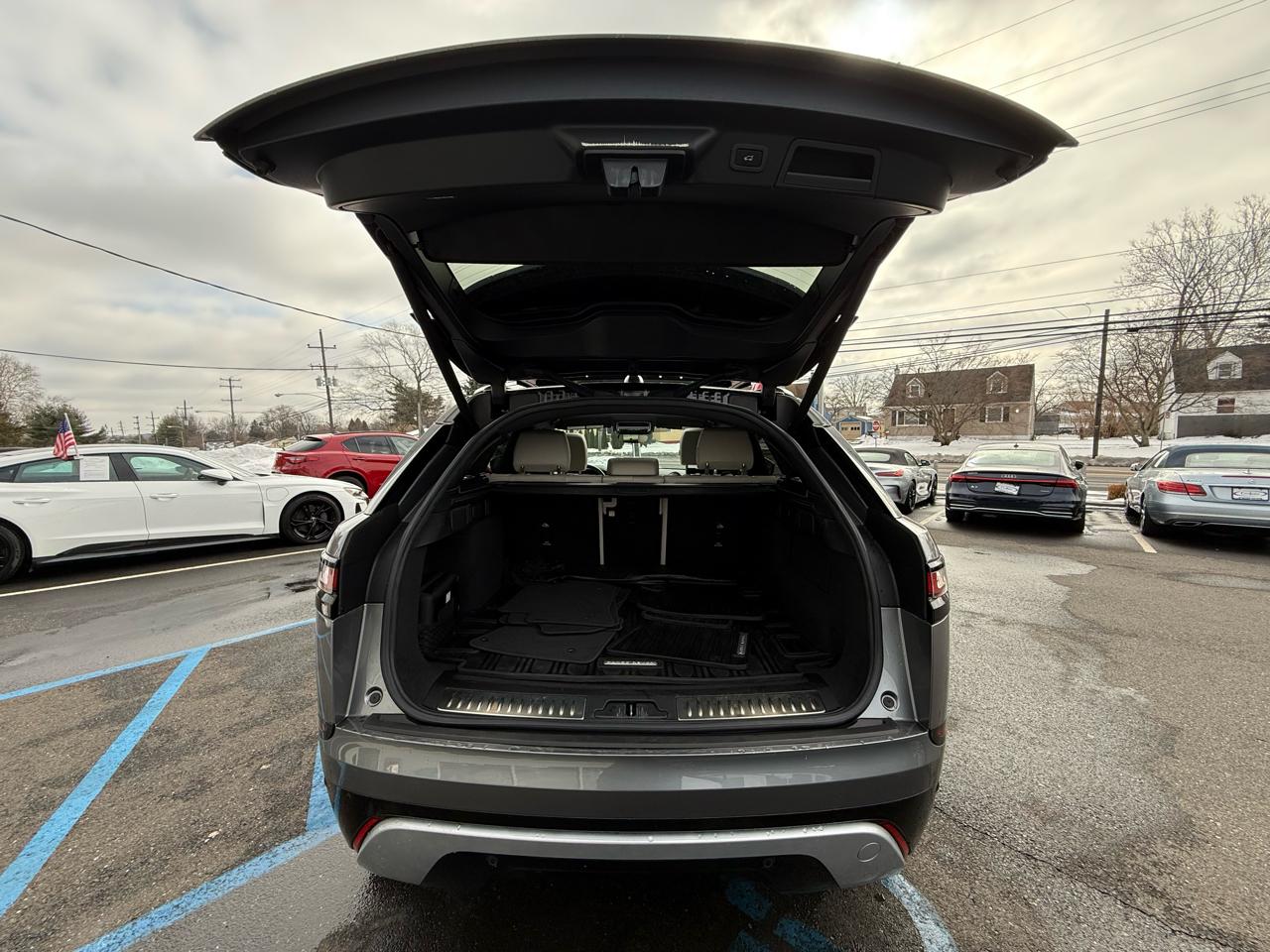 Land Rover Range Rover Velar P250 R-Dynamic S 2022