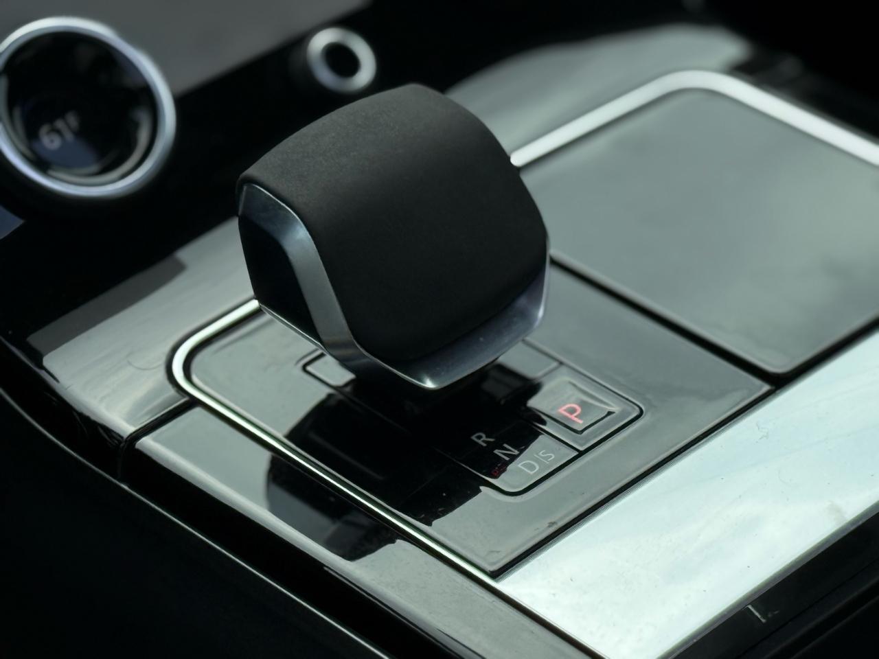 Land Rover Range Rover Velar P250 R-Dynamic S 2022