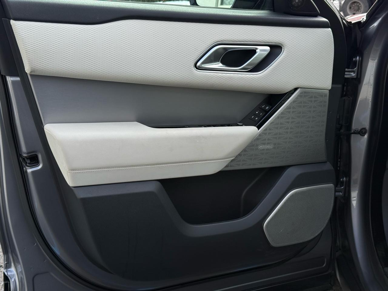 Land Rover Range Rover Velar P250 R-Dynamic S 2022