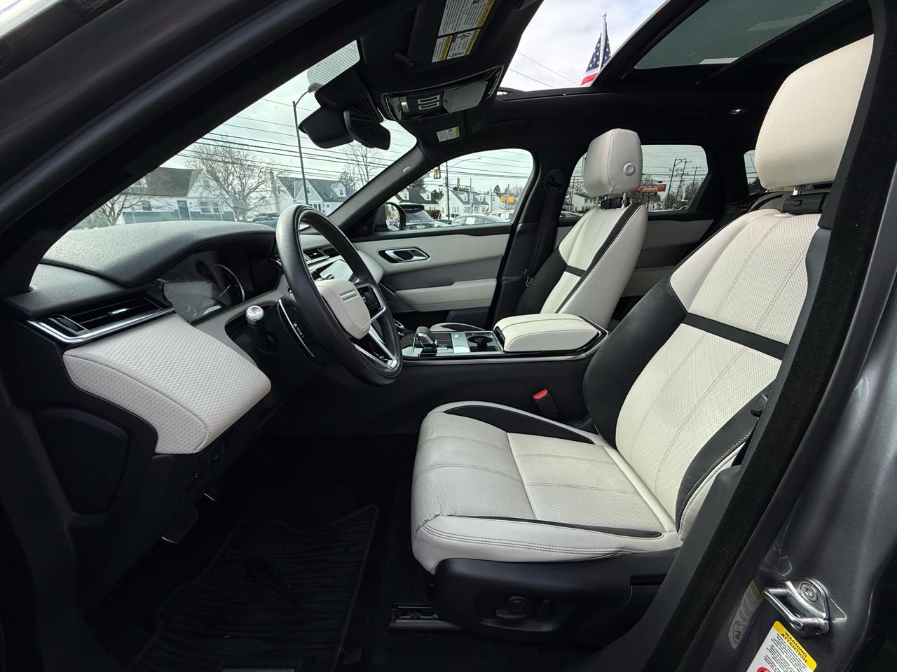 Land Rover Range Rover Velar P250 R-Dynamic S 2022