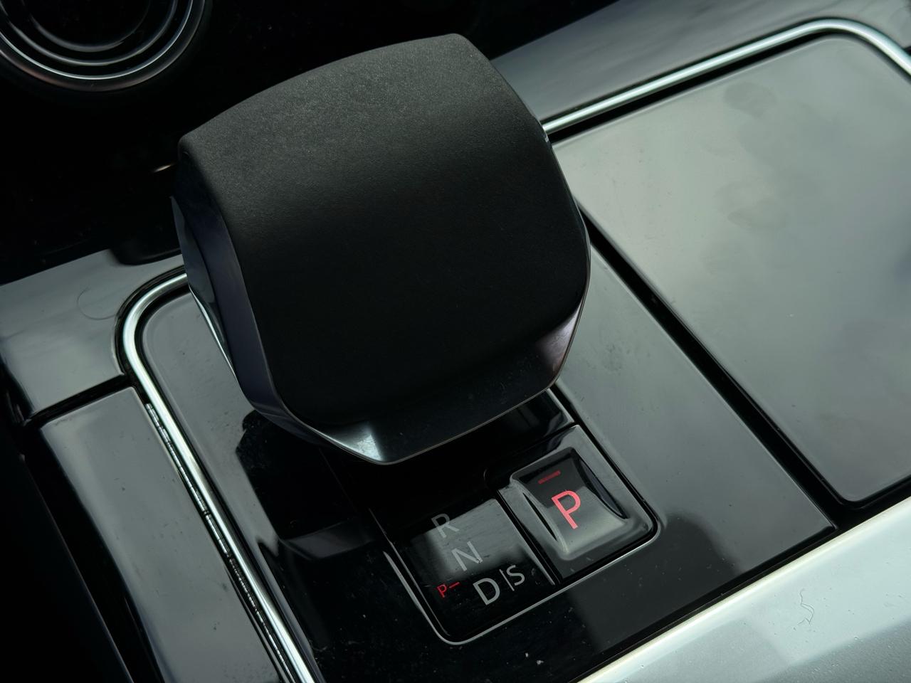 Land Rover Range Rover Velar P250 R-Dynamic S 2022