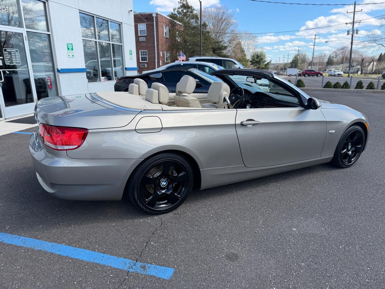 BMW 3 Series 2dr Conv 328i SULEV 2007