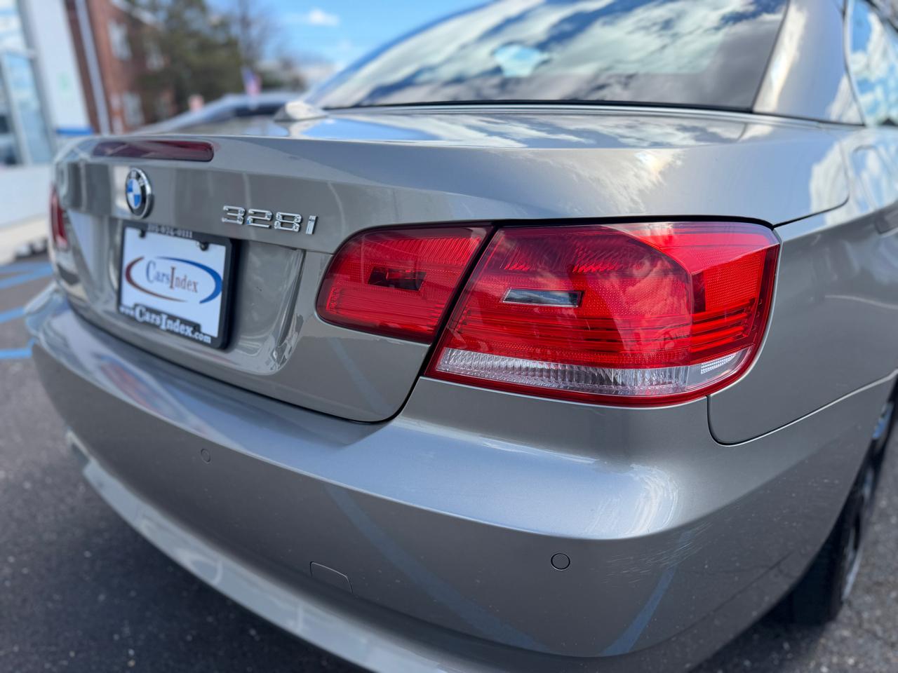 BMW 3 Series 2dr Conv 328i SULEV 2007