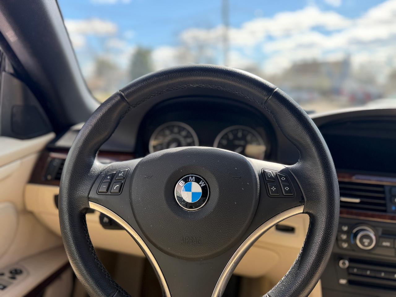 BMW 3 Series 2dr Conv 328i SULEV 2007