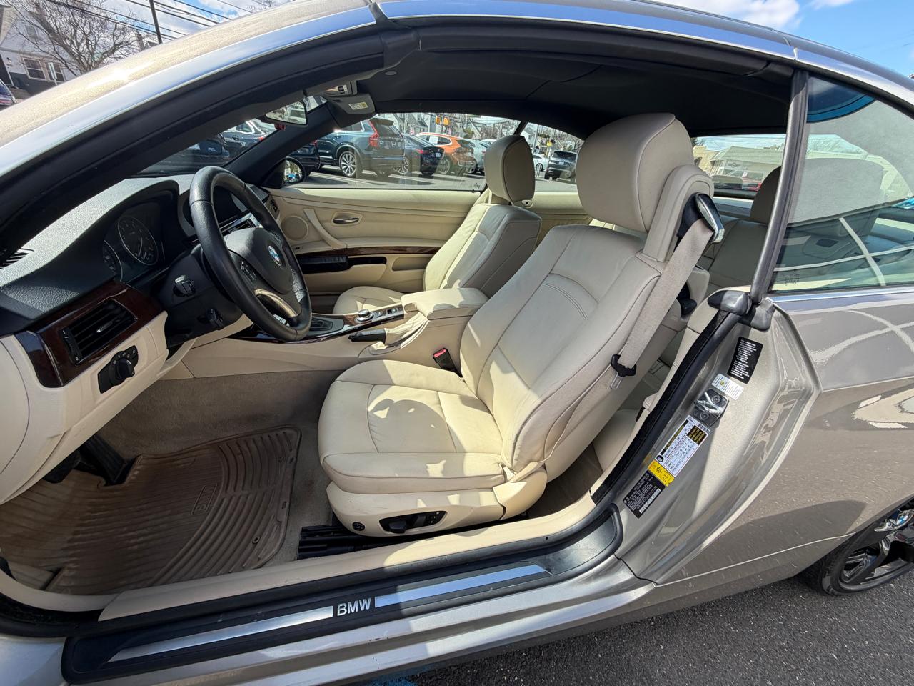 BMW 3 Series 2dr Conv 328i SULEV 2007