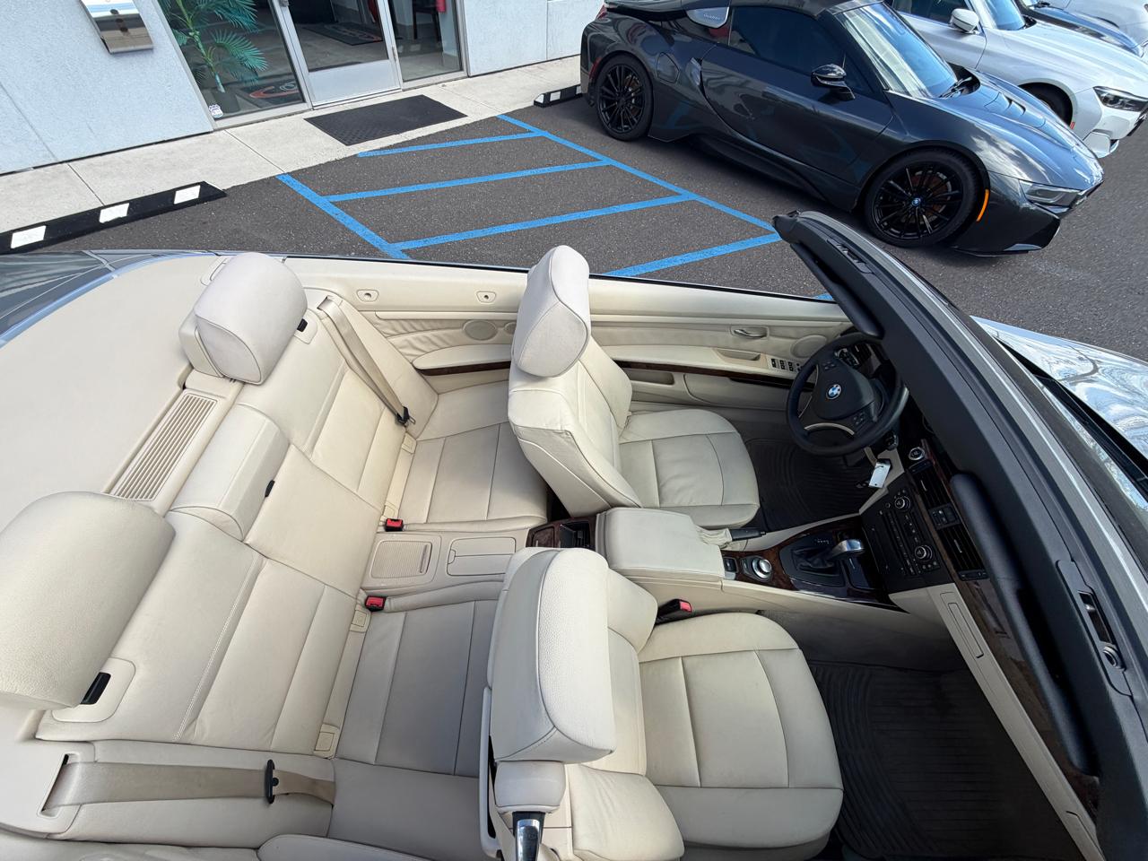 BMW 3 Series 2dr Conv 328i SULEV 2007