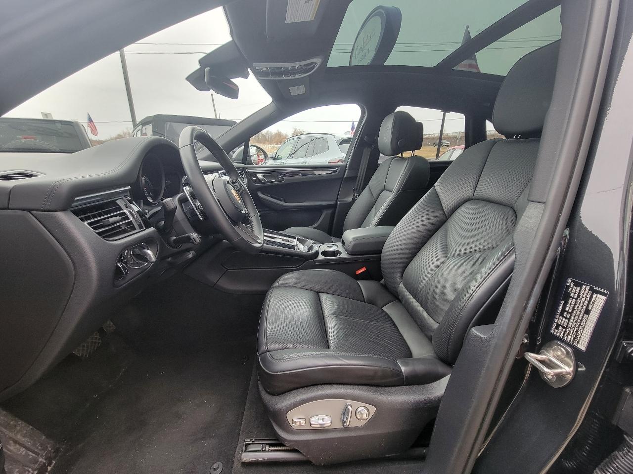 Porsche Macan T AWD 2023