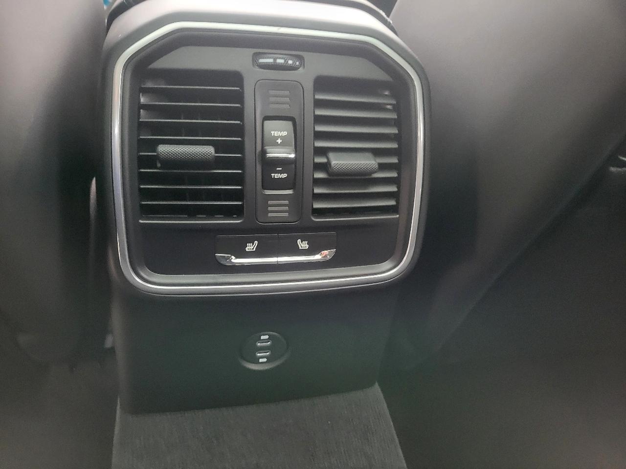 Porsche Macan T AWD 2023