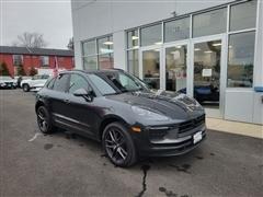 2023 Porsche Macan 