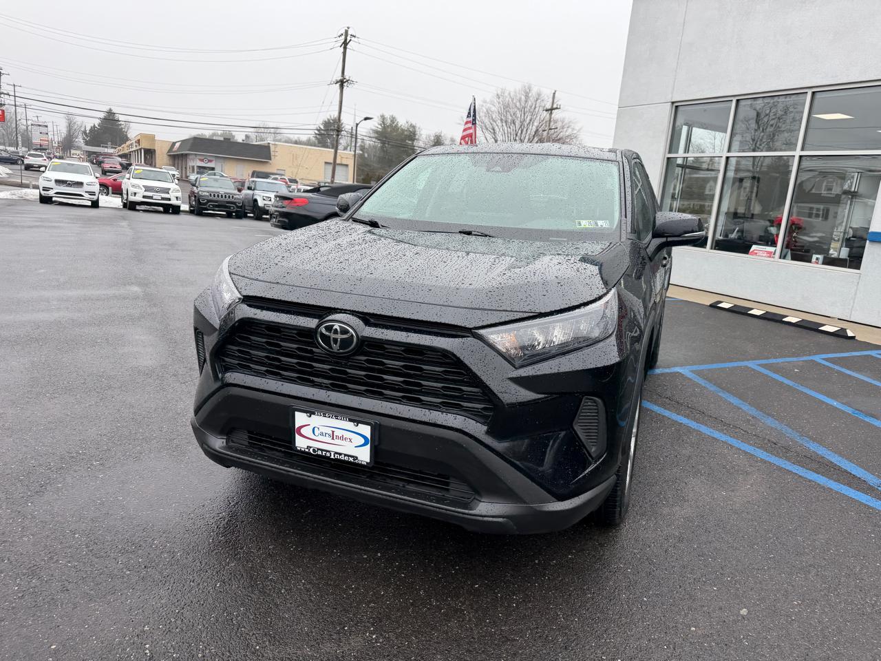 Toyota RAV4 LE AWD (Natl) 2022