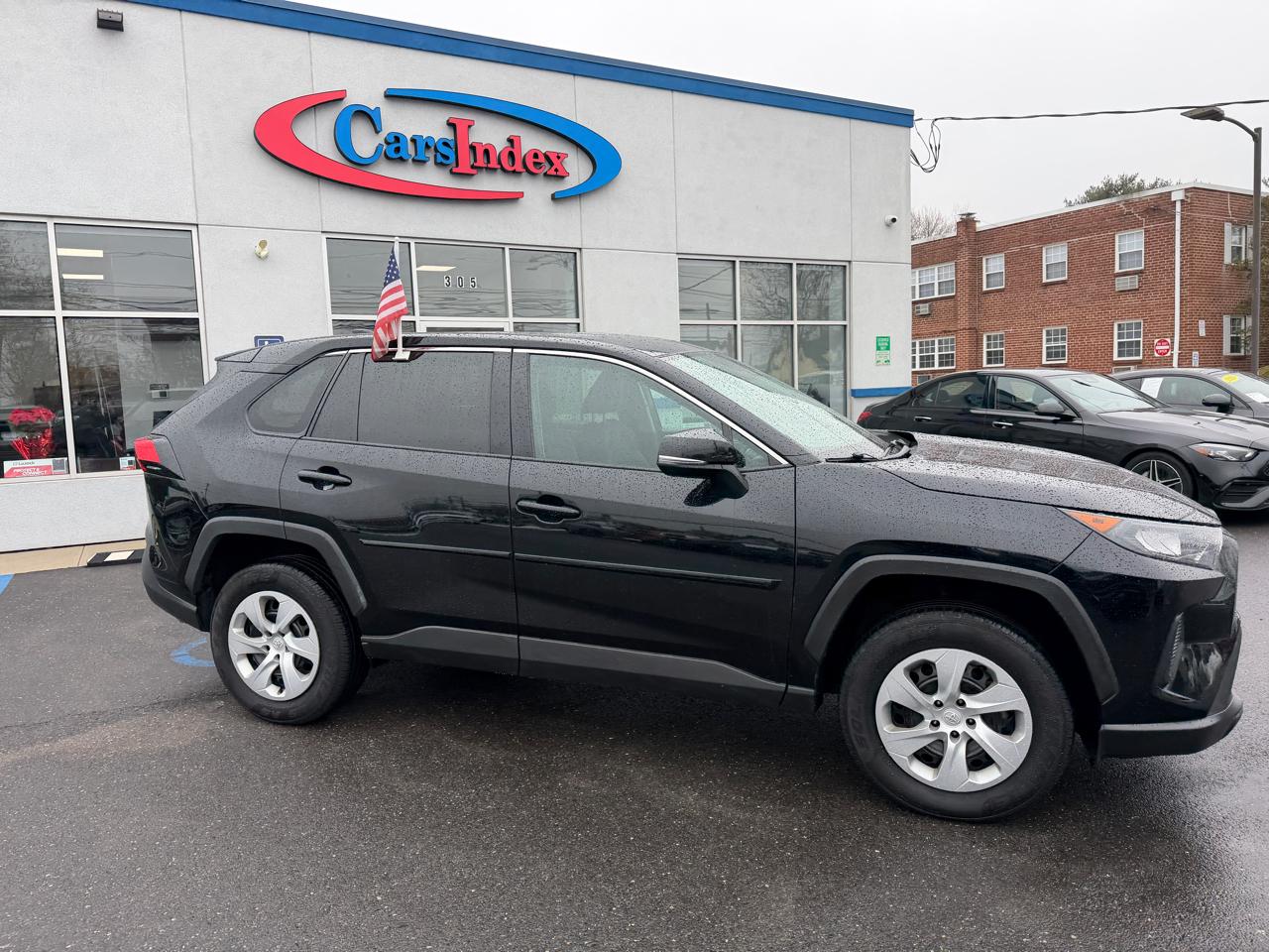 Toyota RAV4 LE AWD (Natl) 2022