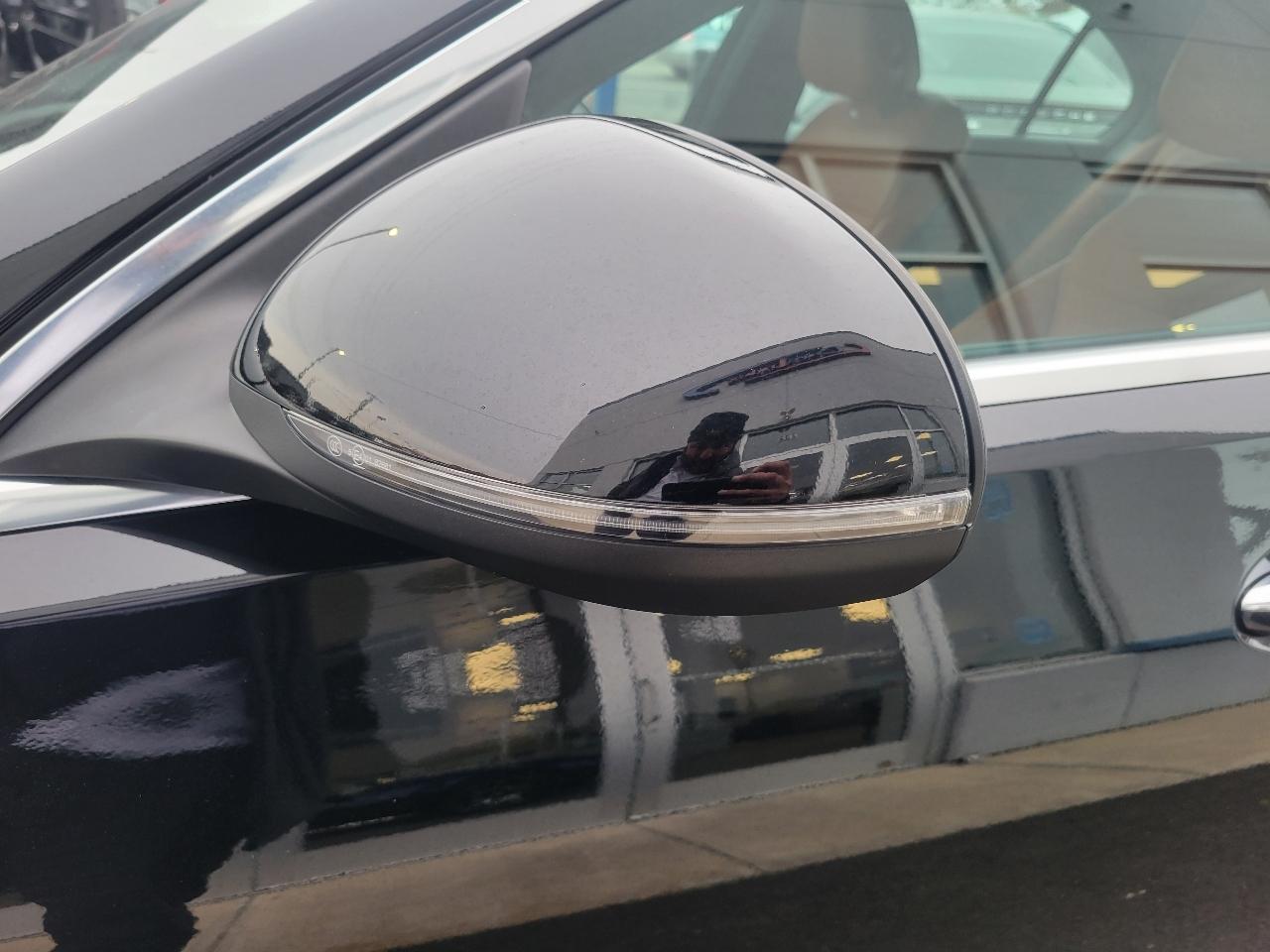 Mercedes-Benz C-Class C 300 4MATIC Sedan 2022