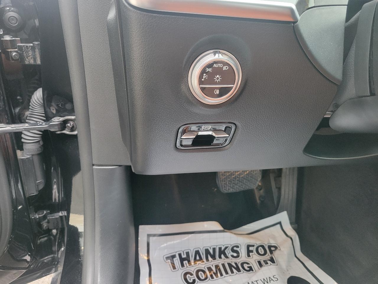 Mercedes-Benz C-Class C 300 4MATIC Sedan 2022