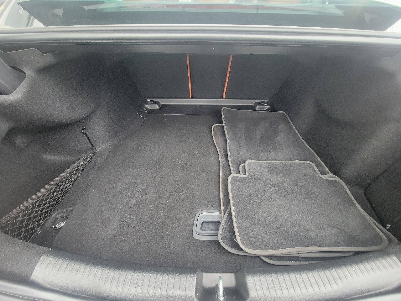 Mercedes-Benz C-Class C 300 4MATIC Sedan 2022