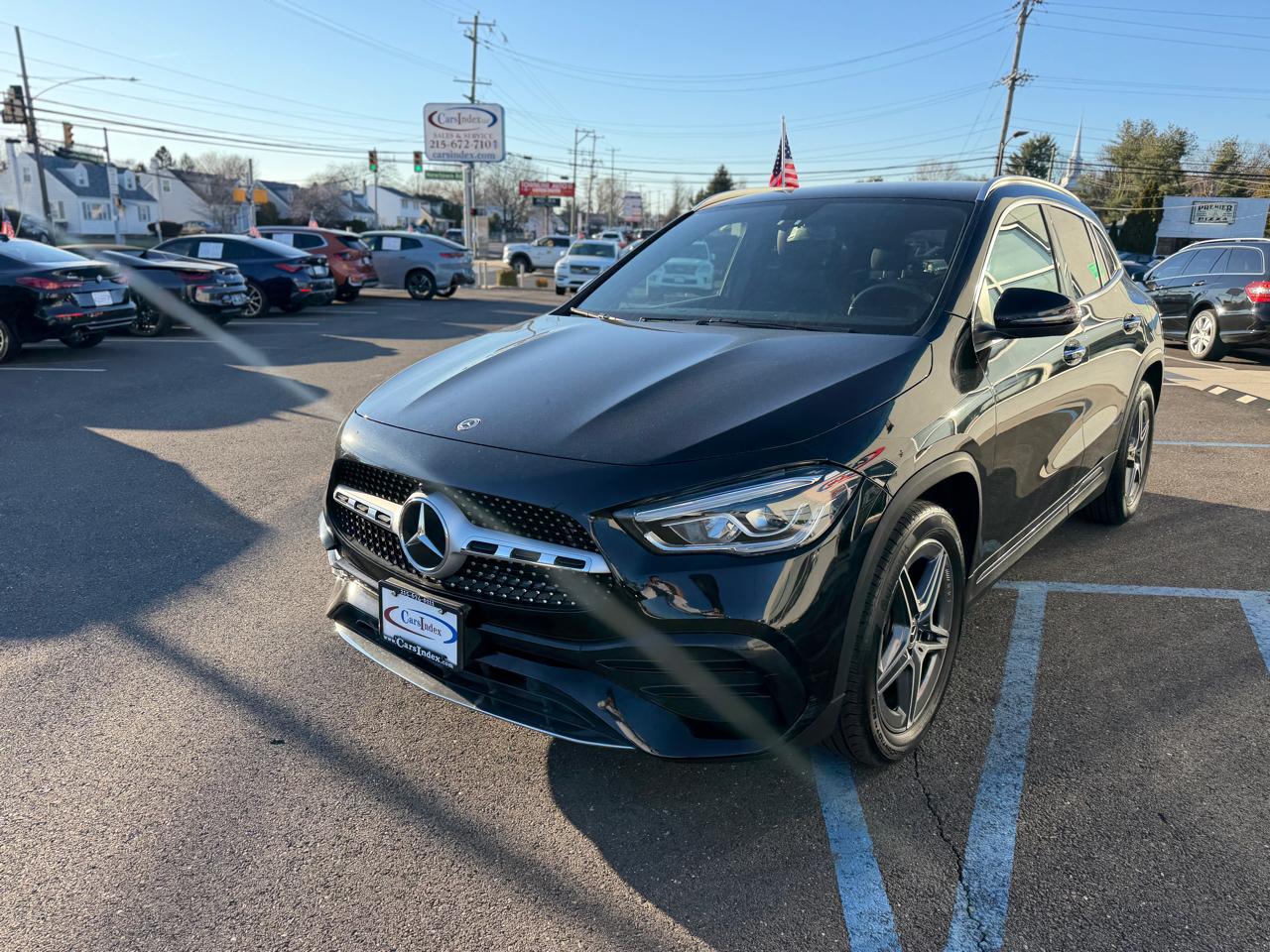 Mercedes-Benz GLA  2022