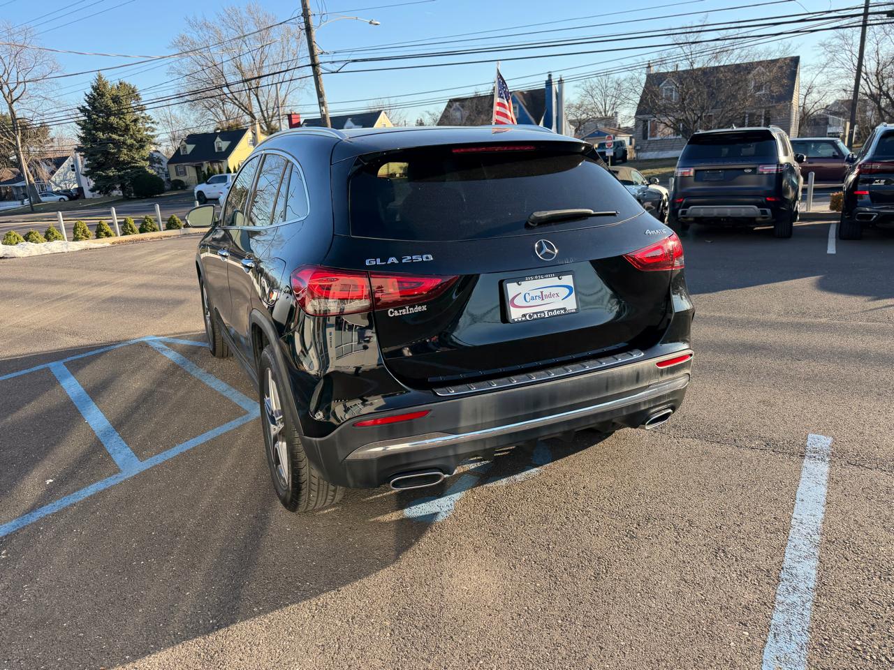 Mercedes-Benz GLA  2022