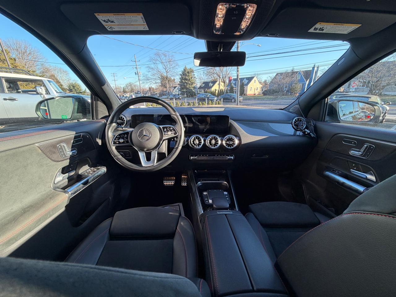 Mercedes-Benz GLA  2022