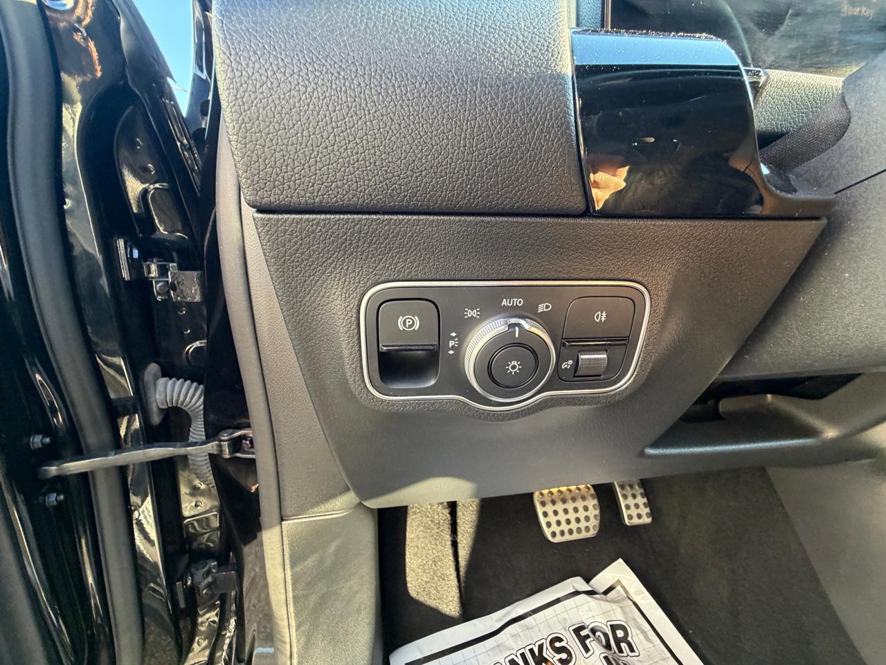 Mercedes-Benz GLA  2022