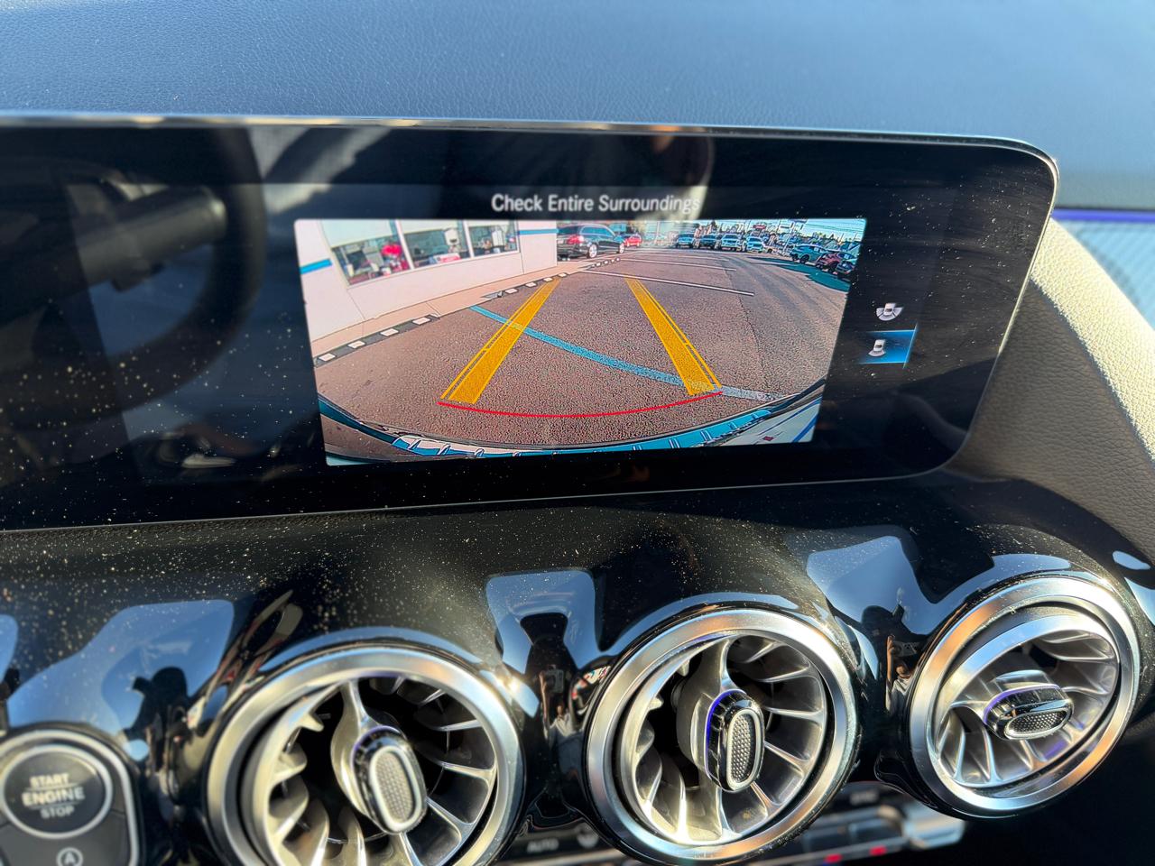 Mercedes-Benz GLA  2022