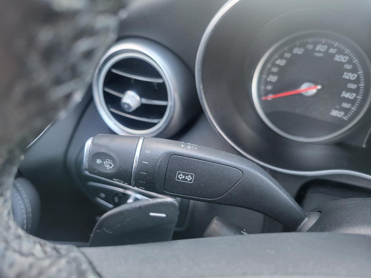 Mercedes-Benz C-Class 4dr Sdn C 300 Luxury 4MATIC 2016