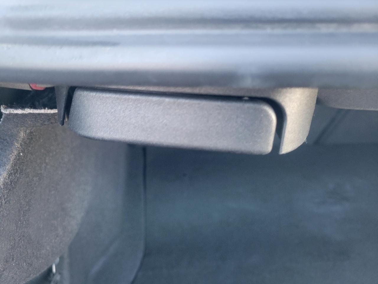 Mercedes-Benz C-Class 4dr Sdn C 300 Luxury 4MATIC 2016