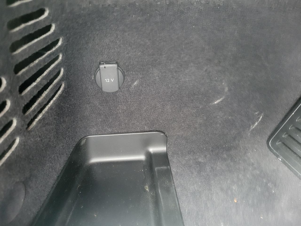 Audi A8 L 55 TFSI quattro 2023