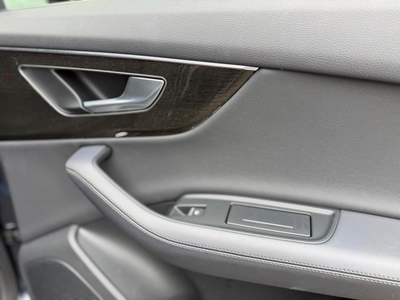 Audi Q7 Premium Plus 55 TFSI quattro 2023