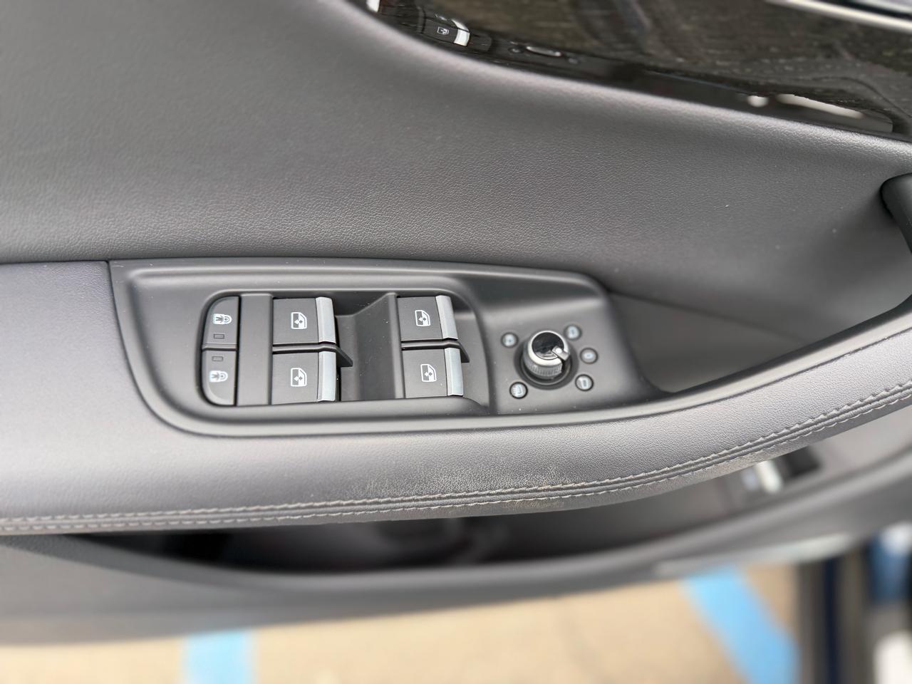 Audi Q7 Premium Plus 55 TFSI quattro 2023