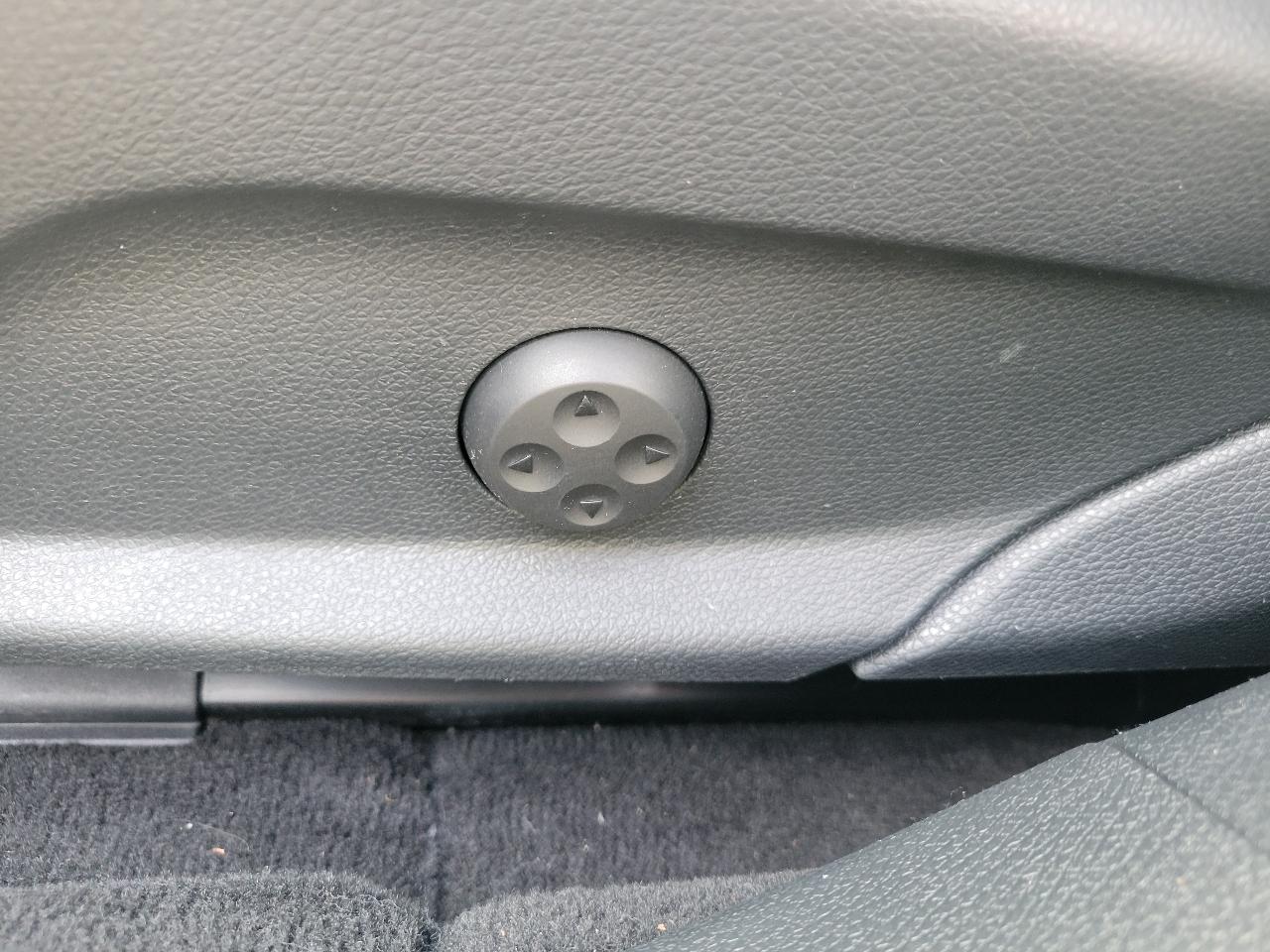 Mercedes-Benz E-Class  2020