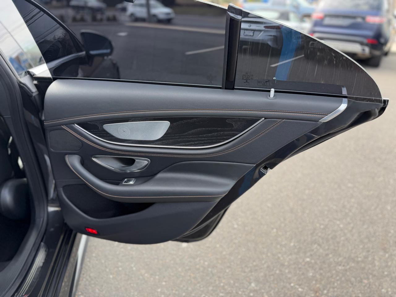 Mercedes-Benz CLS  2019