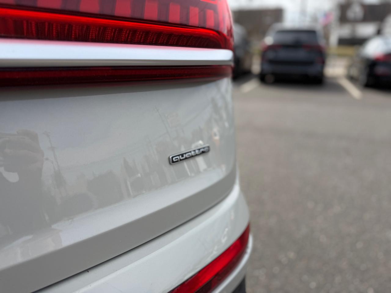 Audi Q7 Premium Plus 55 TFSI quattro 2022