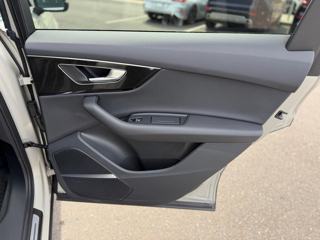 Audi Q7 Premium Plus 55 TFSI quattro 2022