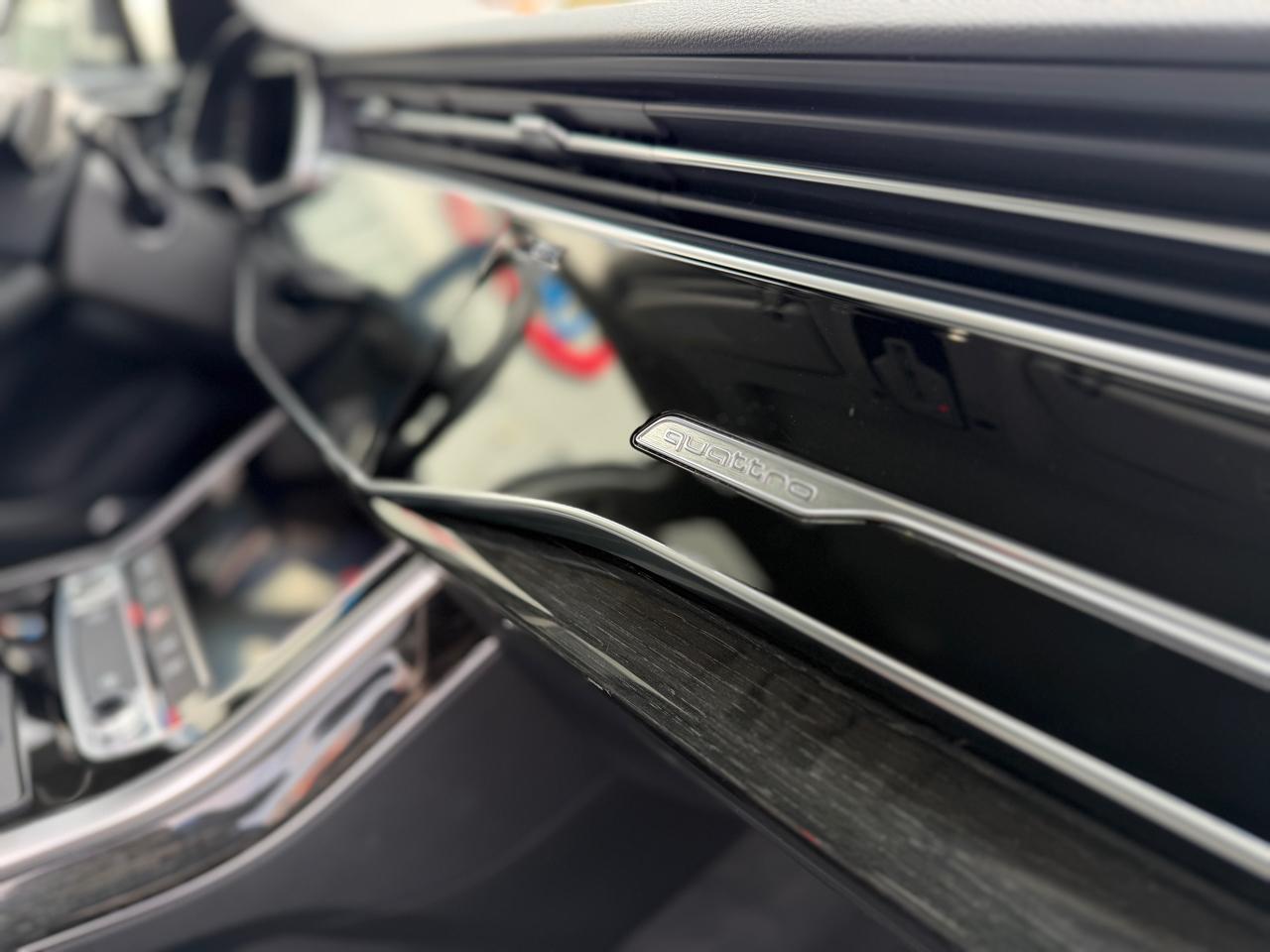 Audi Q7 Premium Plus 55 TFSI quattro 2022