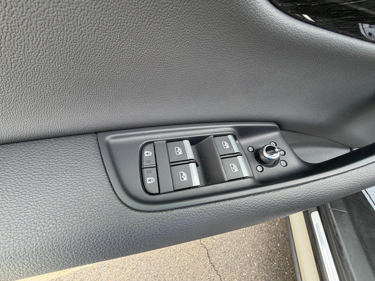 Audi Q7 Premium Plus 55 TFSI quattro 2022