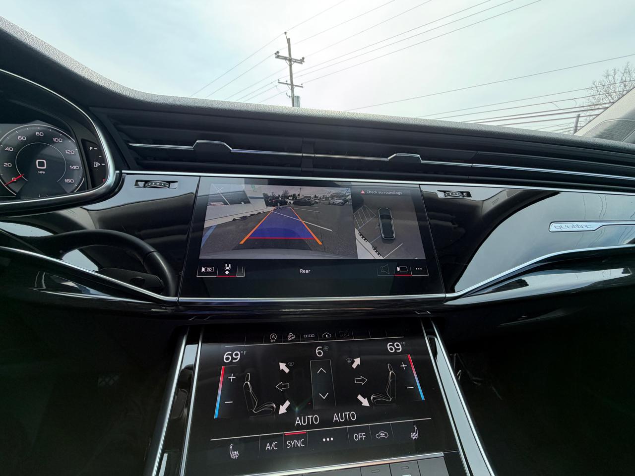 Audi Q7 Premium Plus 55 TFSI quattro 2022