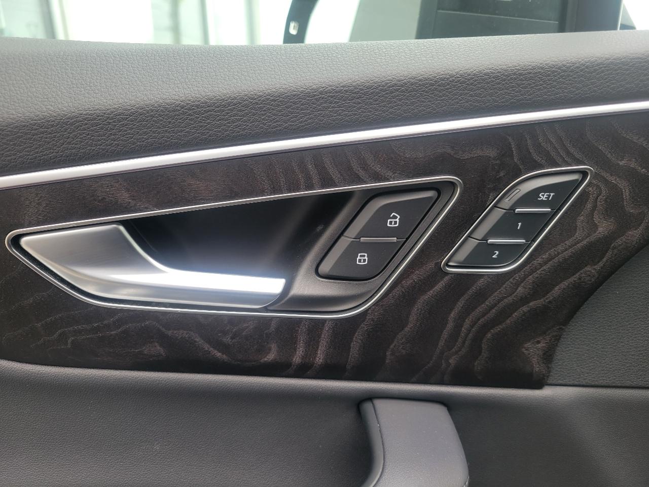 Audi Q7 Premium Plus 55 TFSI quattro 2023