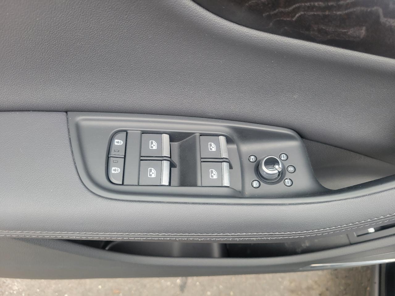 Audi Q7 Premium Plus 55 TFSI quattro 2023