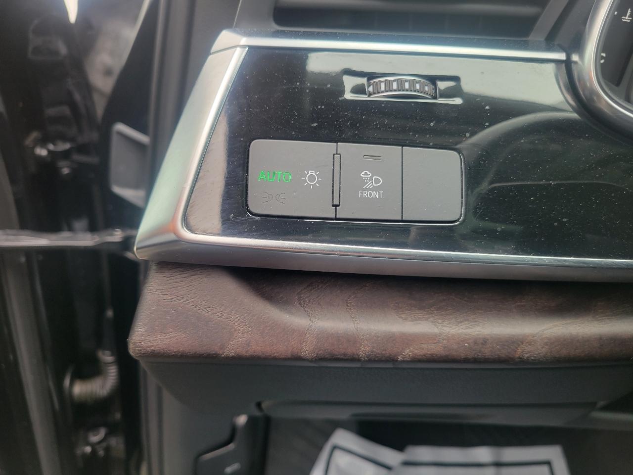 Audi Q7 Premium Plus 55 TFSI quattro 2023