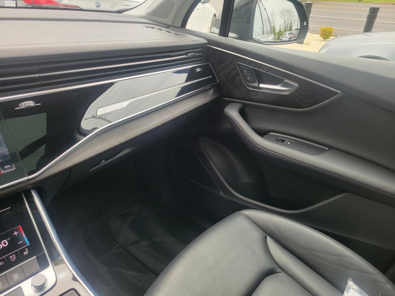 Audi Q7 Premium Plus 55 TFSI quattro 2023