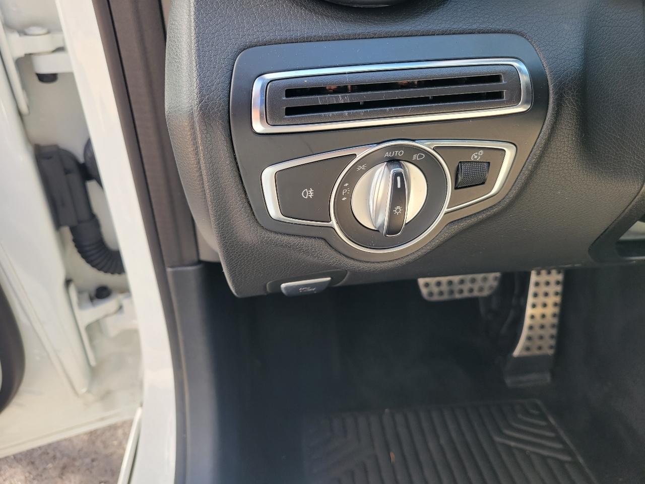 Mercedes-Benz C-Class C 300 4MATIC Cabriolet 2018