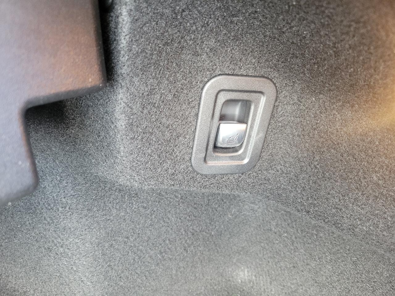 Mercedes-Benz C-Class C 300 4MATIC Cabriolet 2018