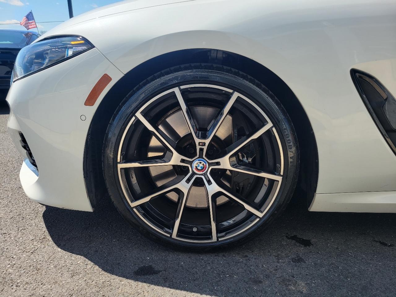 BMW 8 Series M850i xDrive Coupe 2023