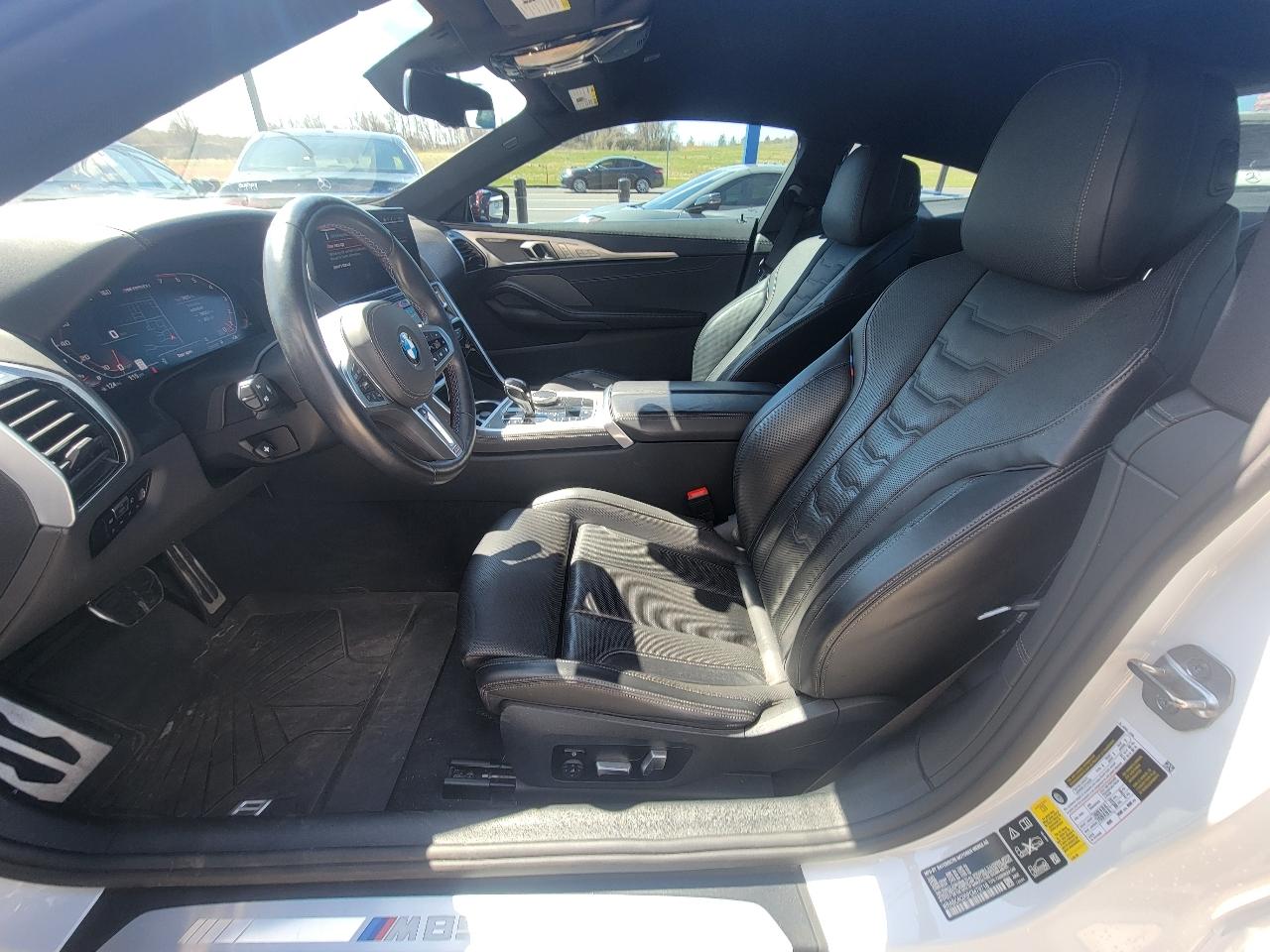 BMW 8 Series M850i xDrive Coupe 2023