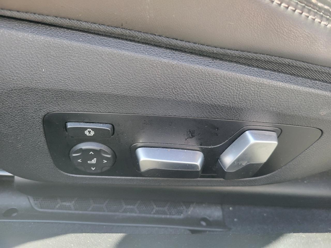 BMW 8 Series M850i xDrive Coupe 2023