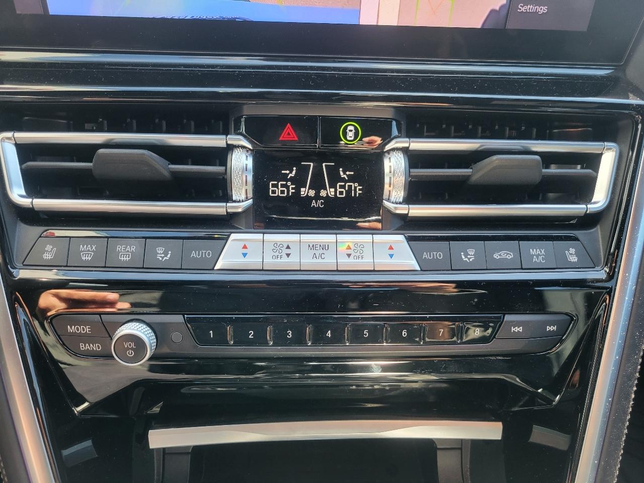 BMW 8 Series M850i xDrive Coupe 2023