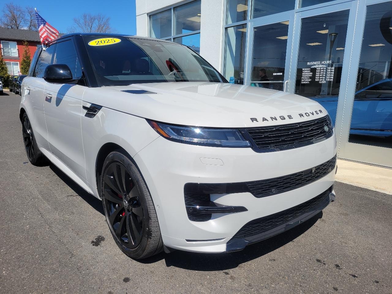 Land Rover Range Rover Sport P400 Dynamic SE 2025